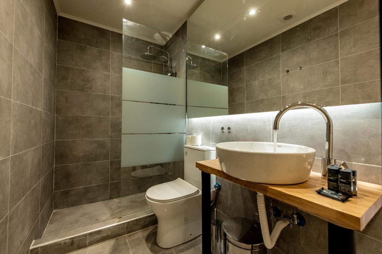 Phaedrus Living: City Center Executive Flat Stadiou Атина Екстериор снимка